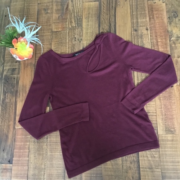 WHBM Maroon Keyhole Cutout Sweater Size XS - Picture 1 of 7